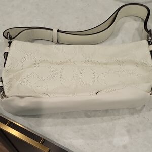 Coach Elegant White Shoulder Bag